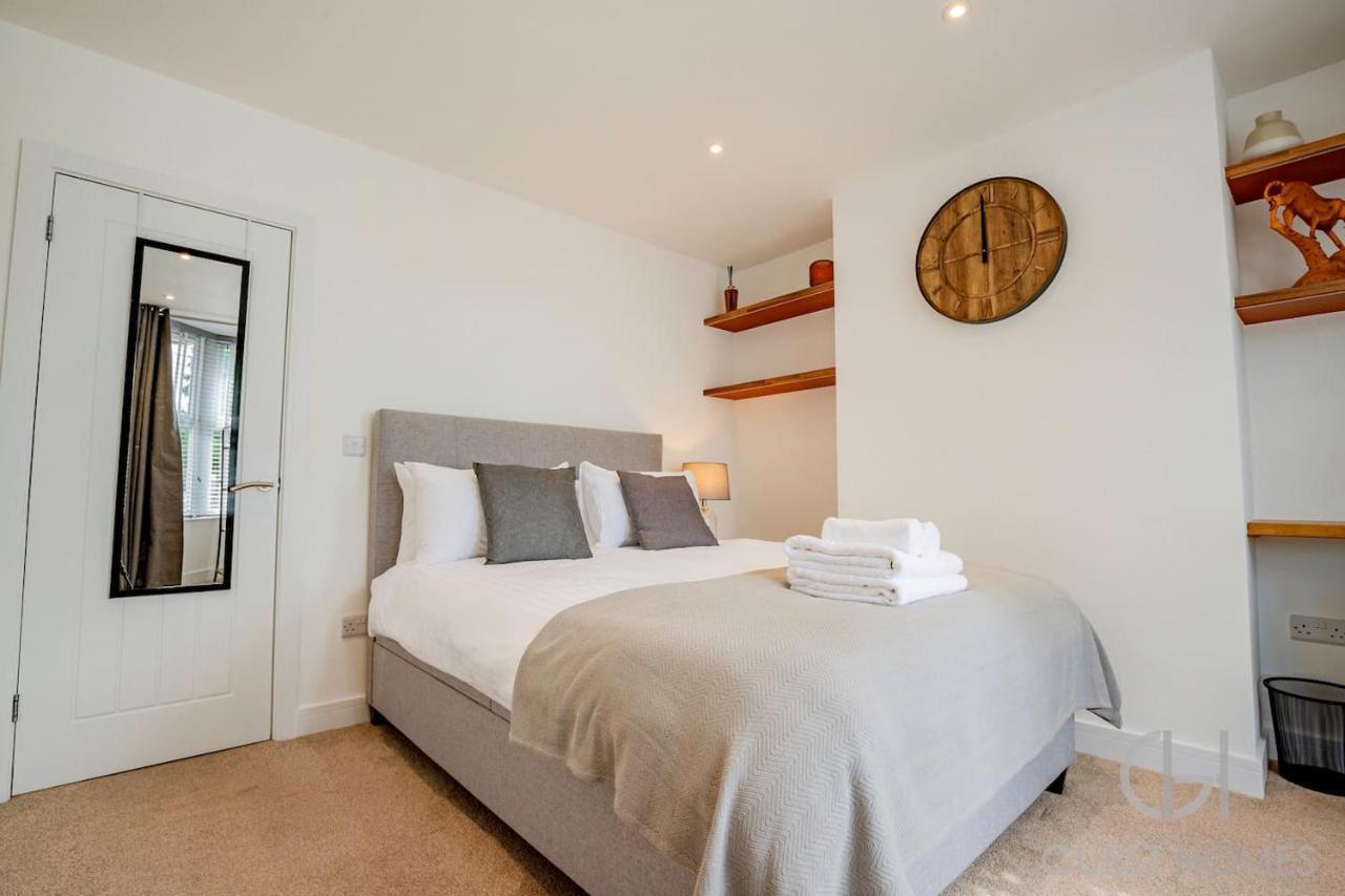 Guest Homes I Friar Street Flat Херфорд Екстериор снимка