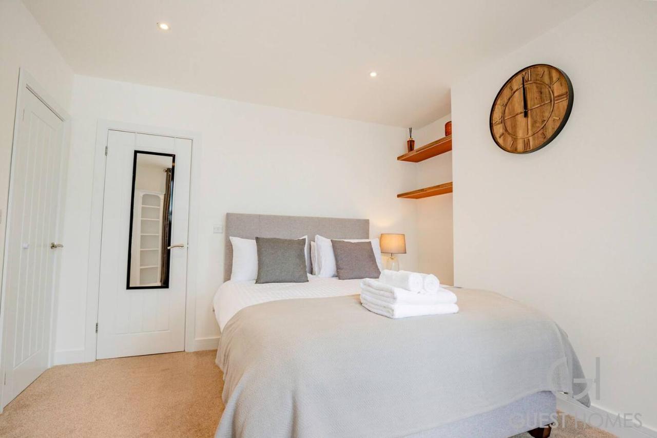 Guest Homes I Friar Street Flat Херфорд Екстериор снимка